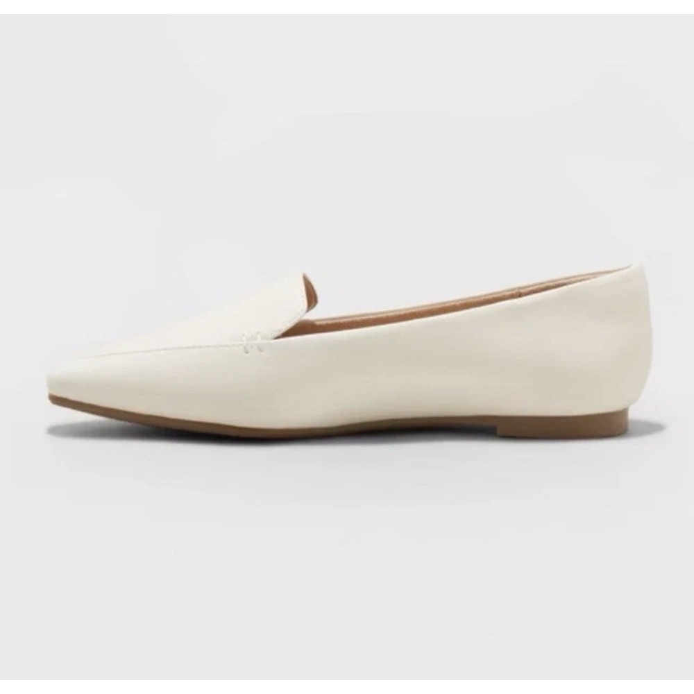 A New Day Shoes Women's 8 Loafer Flats Ivory Hayes Memory Foam Insole New Spring - Picture 2 of 5
